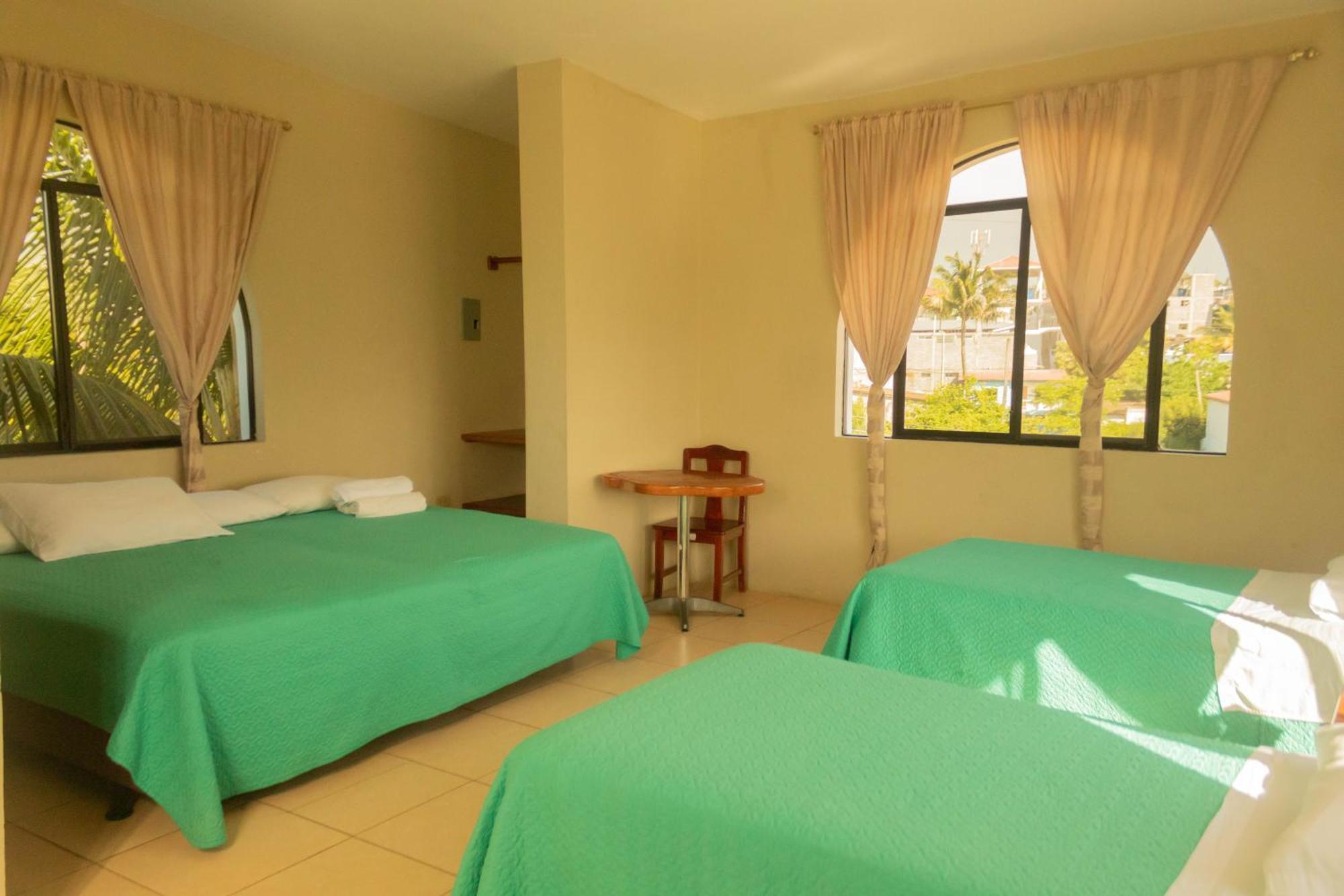 Casa De Nelly Hotell Puerto Baquerizo Moreno Eksteriør bilde