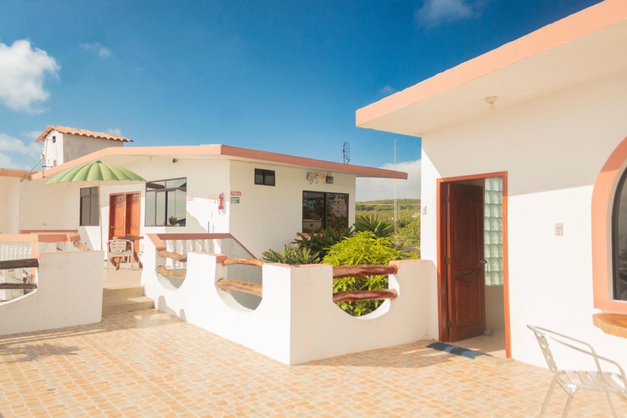 Casa De Nelly Hotell Puerto Baquerizo Moreno Eksteriør bilde
