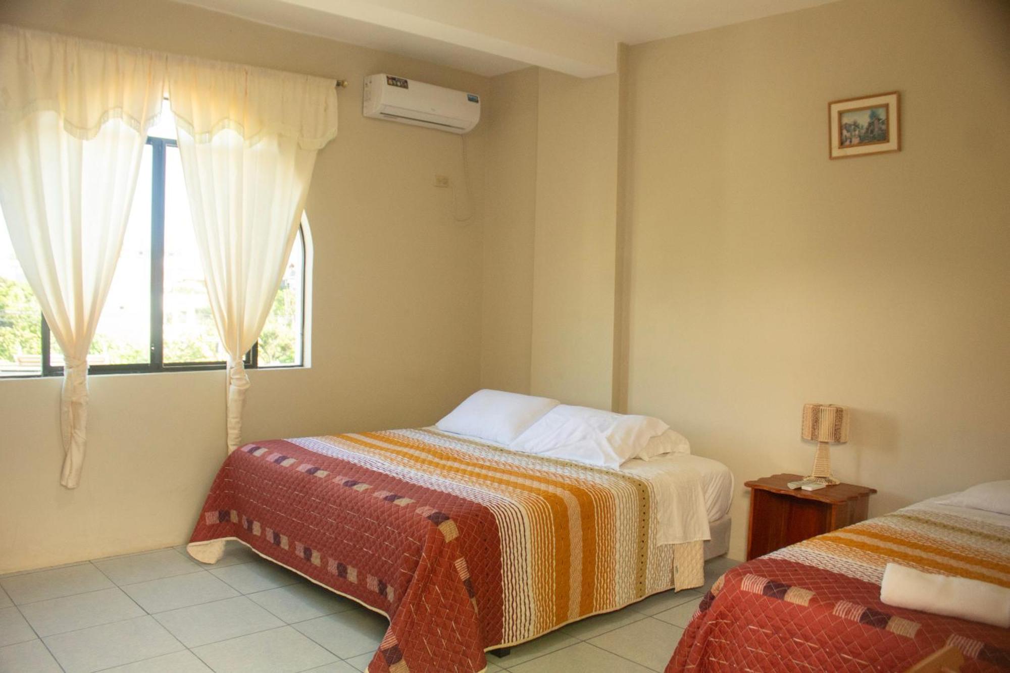 Casa De Nelly Hotell Puerto Baquerizo Moreno Eksteriør bilde