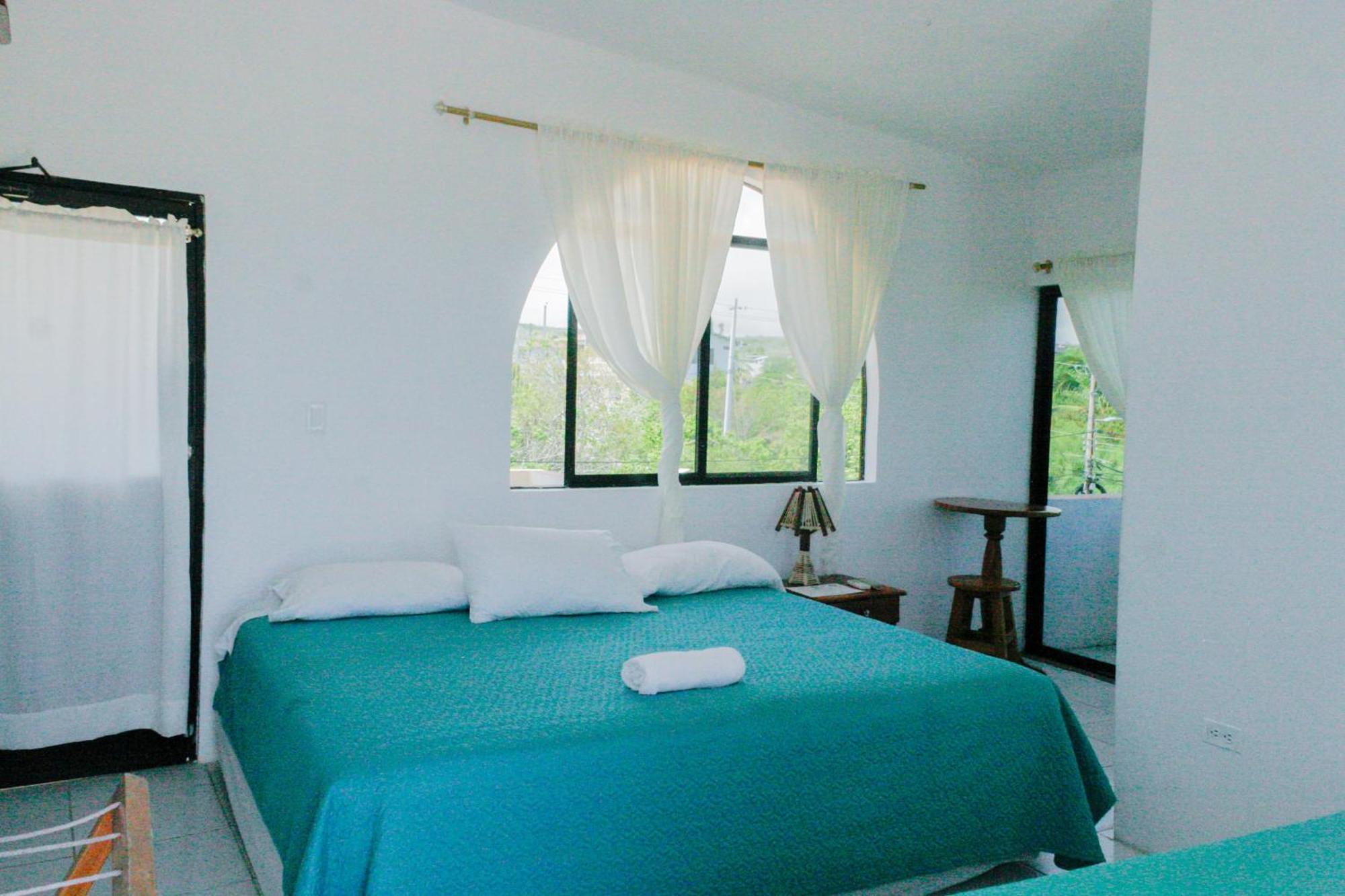 Casa De Nelly Hotell Puerto Baquerizo Moreno Eksteriør bilde